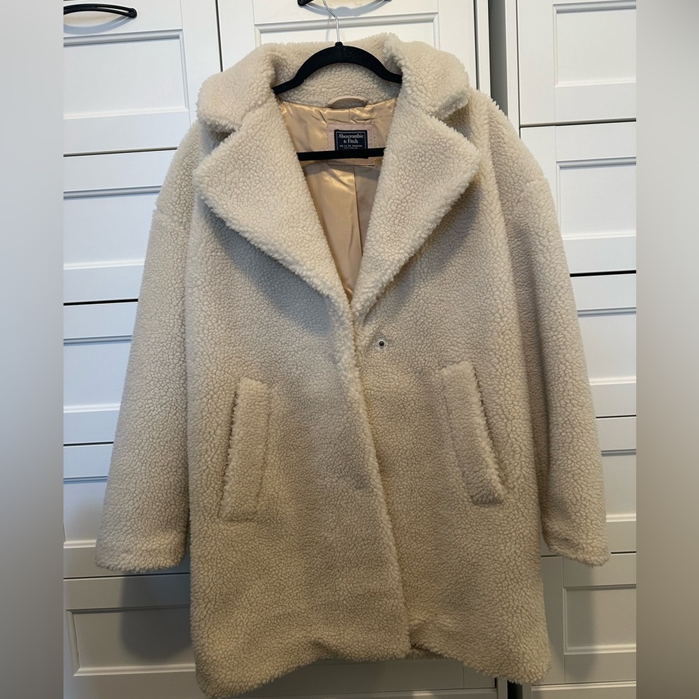 Abercrombie teddy coat